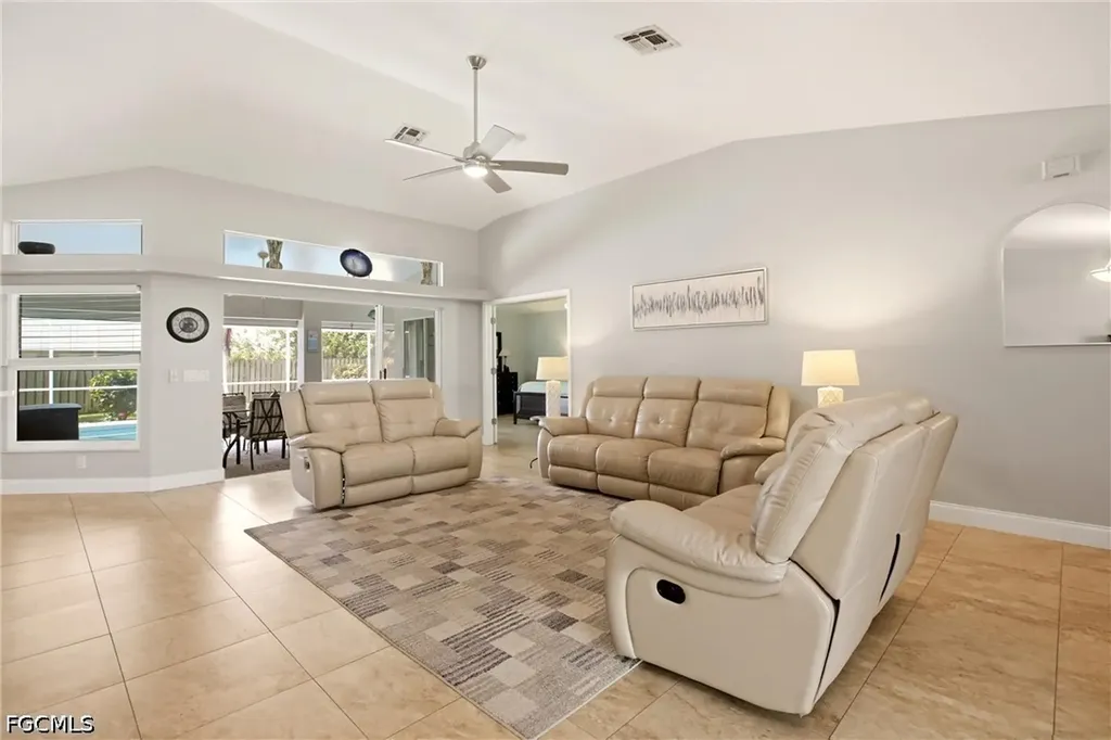 238 SW 45th Terrace Cape Coral FL 33914