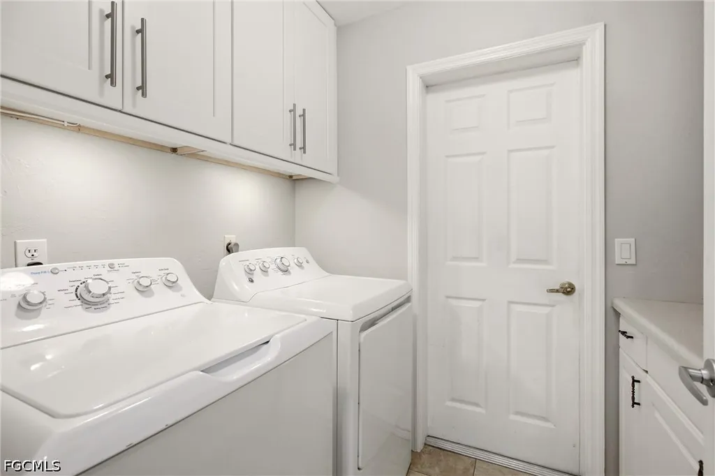 238 SW 45th Terrace Cape Coral FL 33914