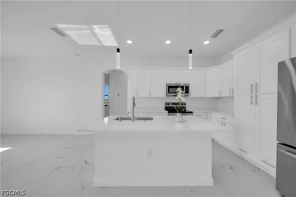 800 Pine Avenue Lehigh Acres FL 33972