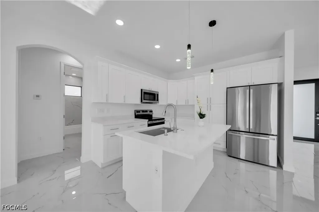 800 Pine Avenue Lehigh Acres FL 33972