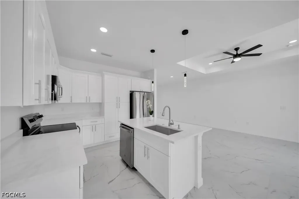 800 Pine Avenue Lehigh Acres FL 33972