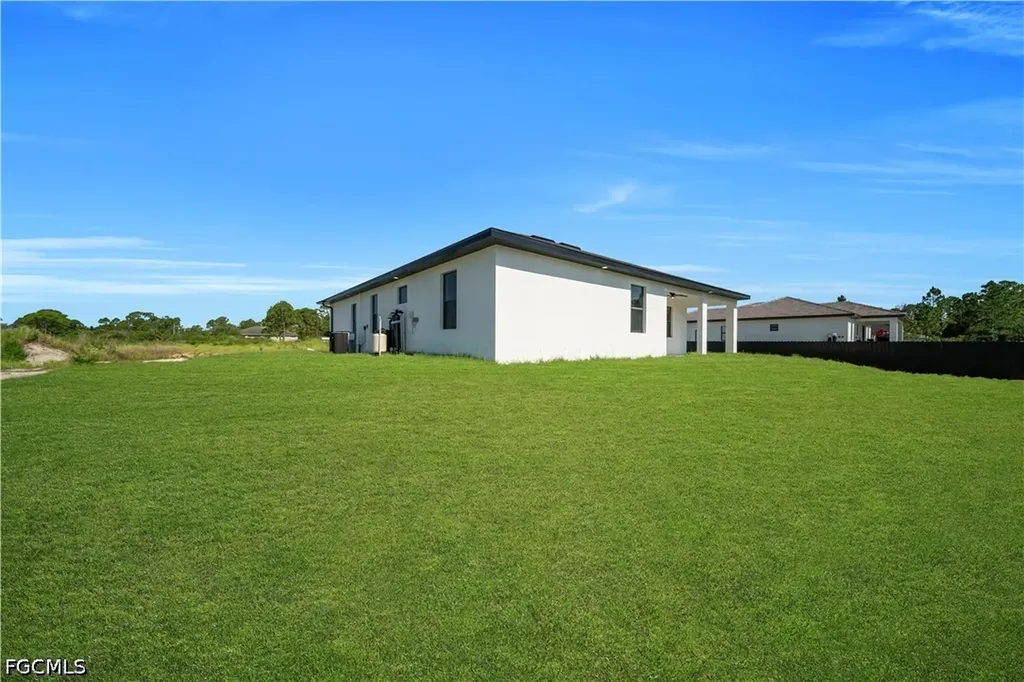 800 Pine Avenue Lehigh Acres FL 33972