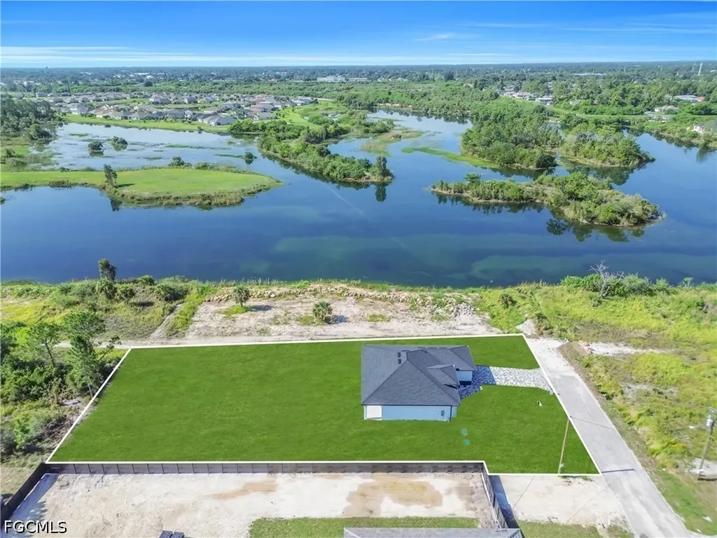 800 Pine Avenue Lehigh Acres FL 33972