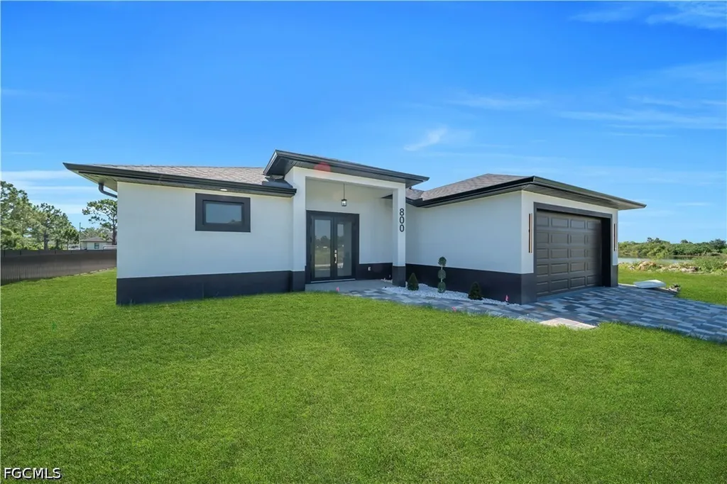 800 Pine Avenue Lehigh Acres FL 33972