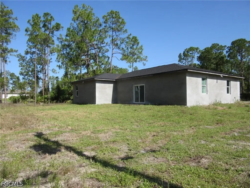 702 E 15th Street Lehigh Acres FL 33972