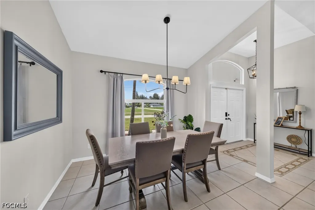 519 NE 19th Terrace Cape Coral FL 33909