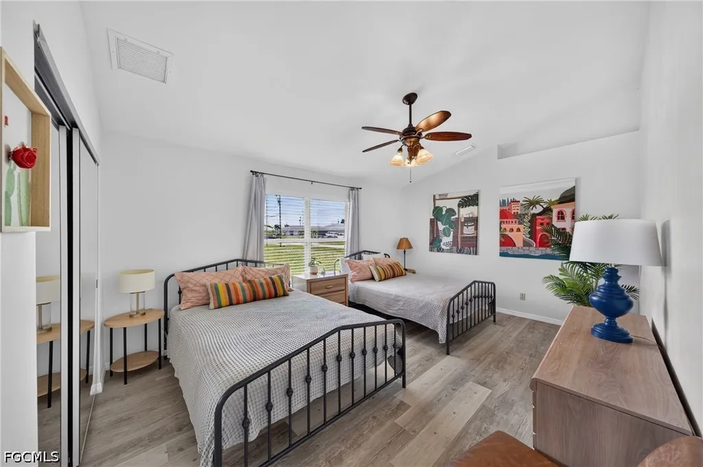 519 NE 19th Terrace Cape Coral FL 33909