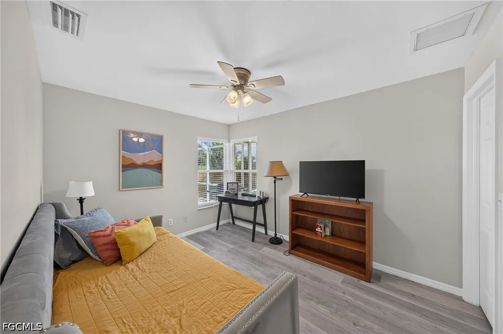 519 NE 19th Terrace Cape Coral FL 33909