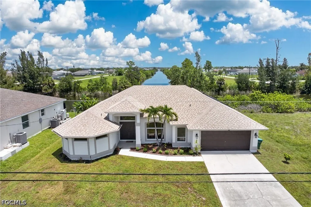 519 NE 19th Terrace Cape Coral FL 33909
