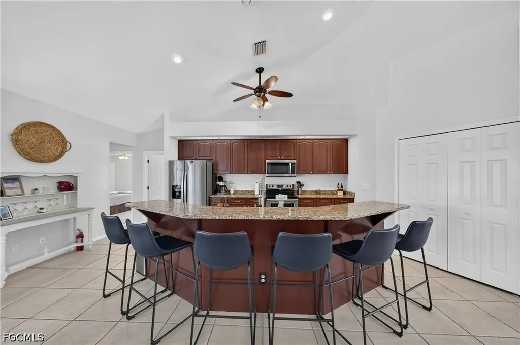 519 NE 19th Terrace Cape Coral FL 33909