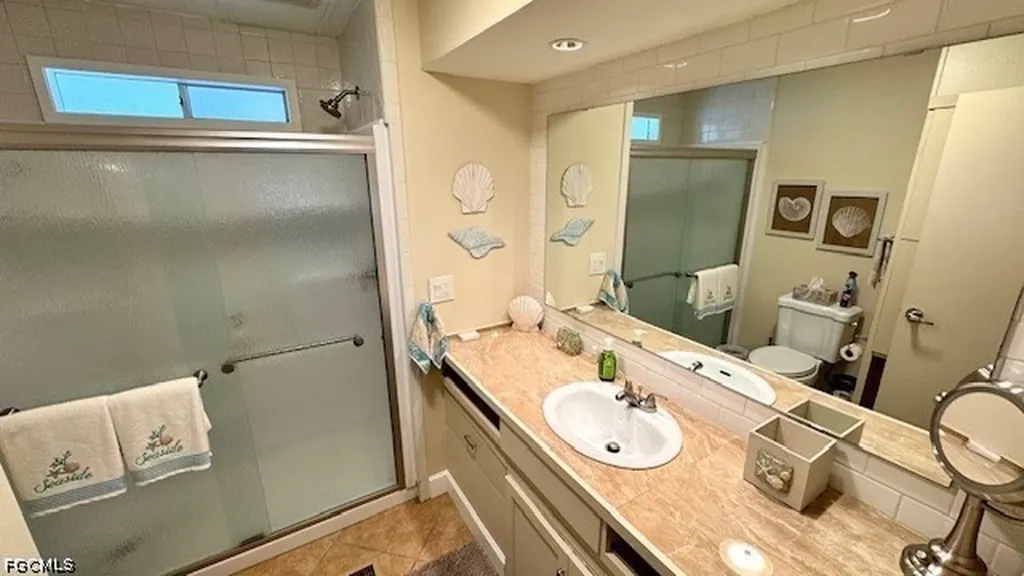 5520 Colonial Road North Fort Myers FL 33917