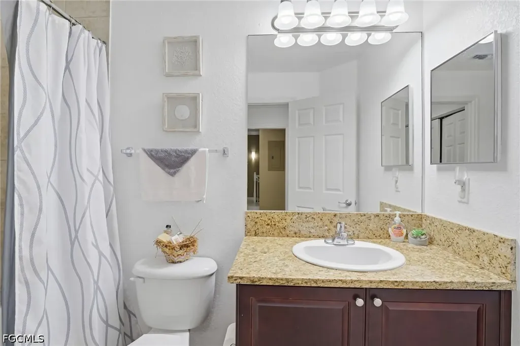 8560 Violeta Street Estero FL 34135