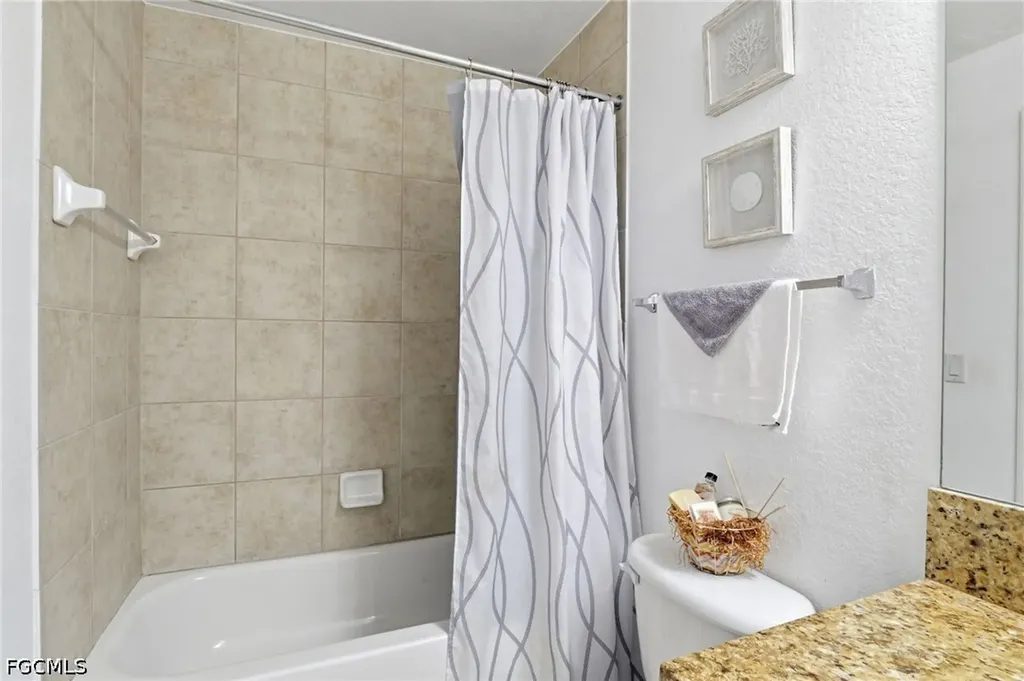 8560 Violeta Street Estero FL 34135