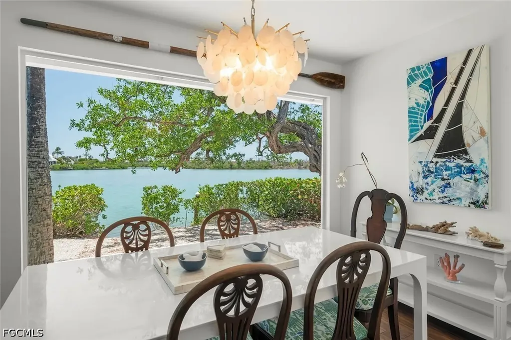 2539 Coconut Drive Sanibel FL 33957