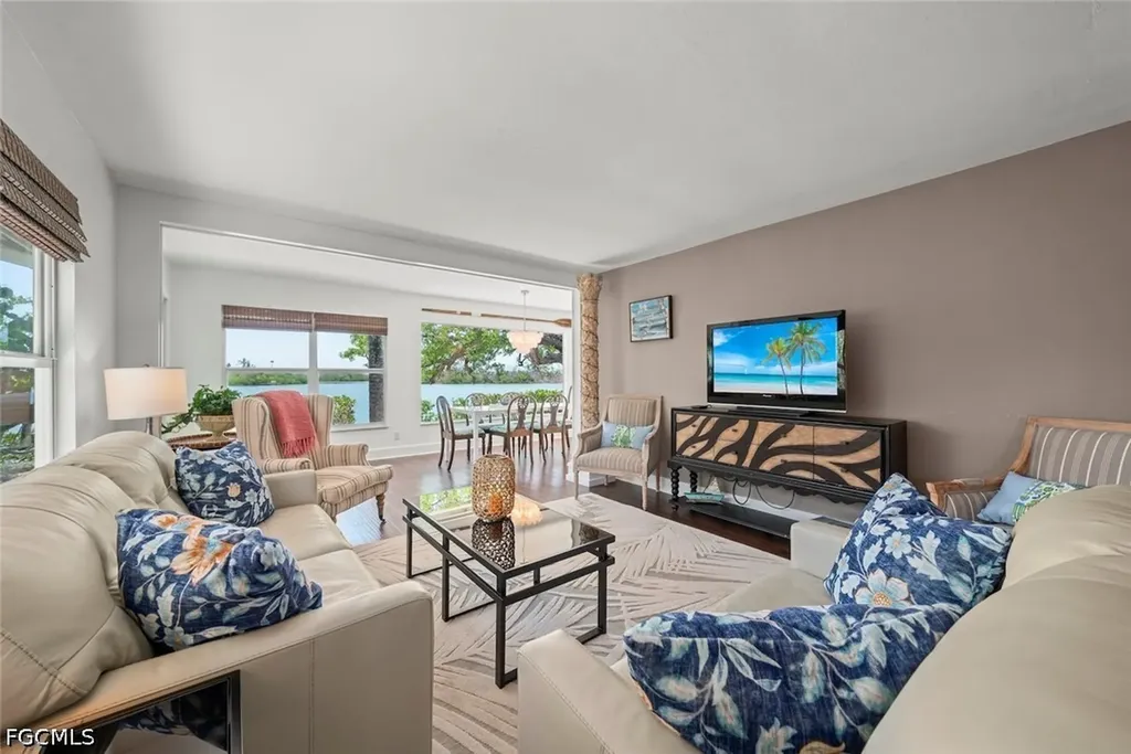 2539 Coconut Drive Sanibel FL 33957