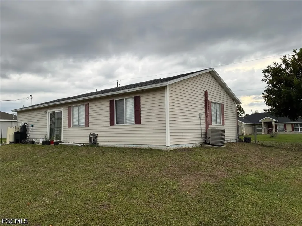3409 23rd Street W Lehigh Acres FL 33971