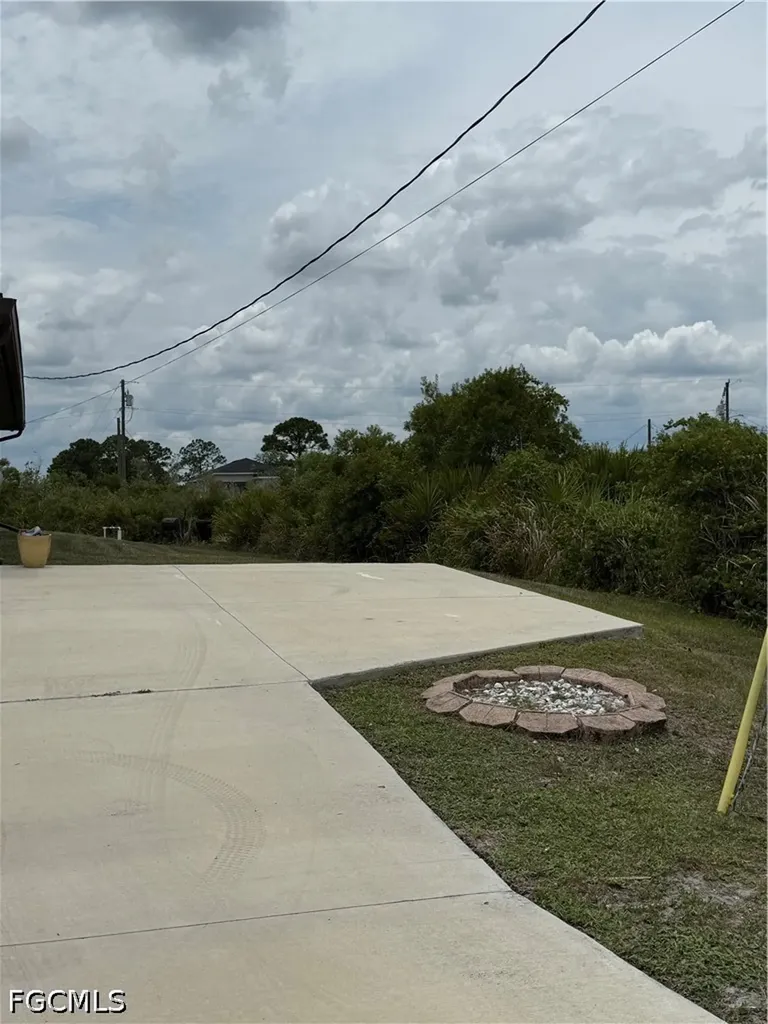 6001 Ida Avenue N Lehigh Acres FL 33971