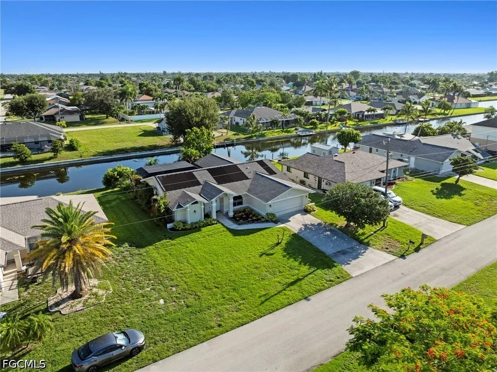 609 SW 35th Terrace Cape Coral FL 33914