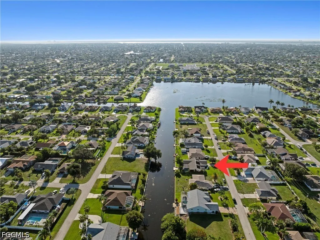 609 SW 35th Terrace Cape Coral FL 33914