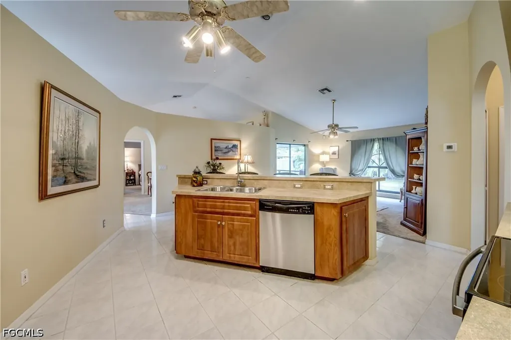 1140 SW 42nd Terrace Cape Coral FL 33914