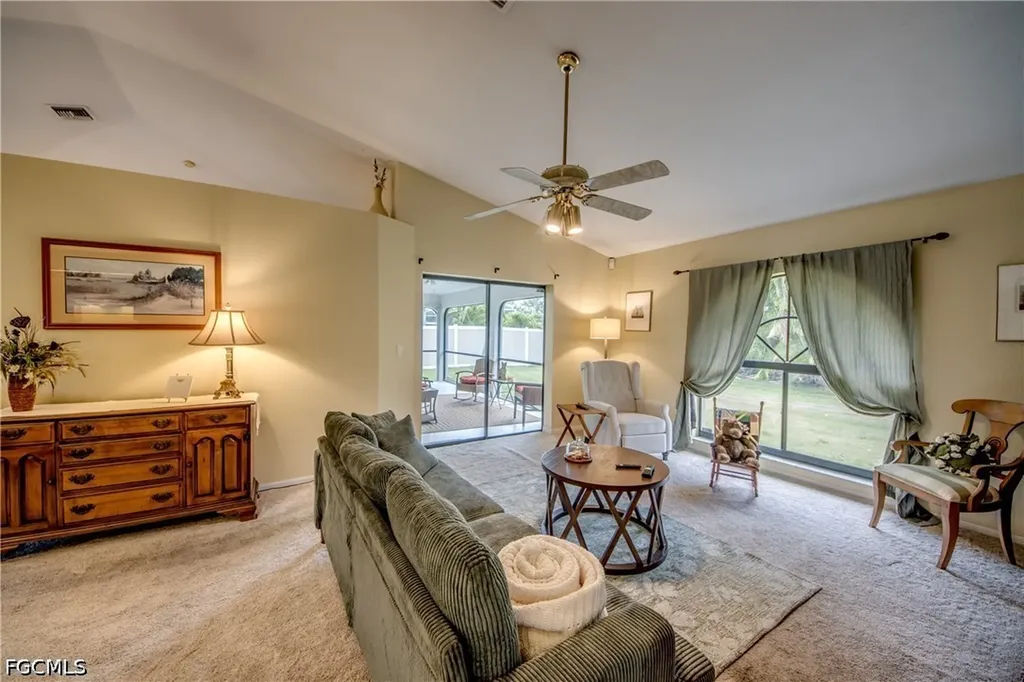 1140 SW 42nd Terrace Cape Coral FL 33914