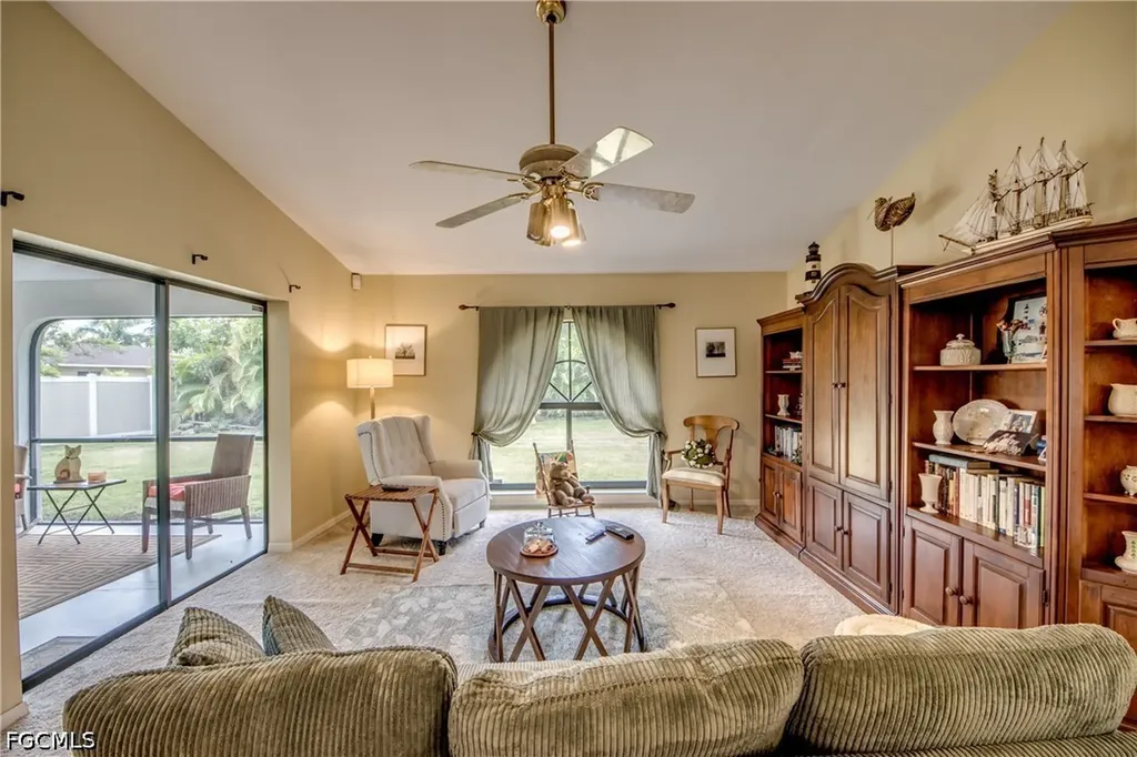 1140 SW 42nd Terrace Cape Coral FL 33914