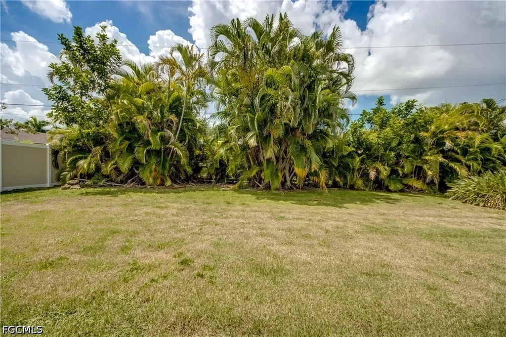 1140 SW 42nd Terrace Cape Coral FL 33914