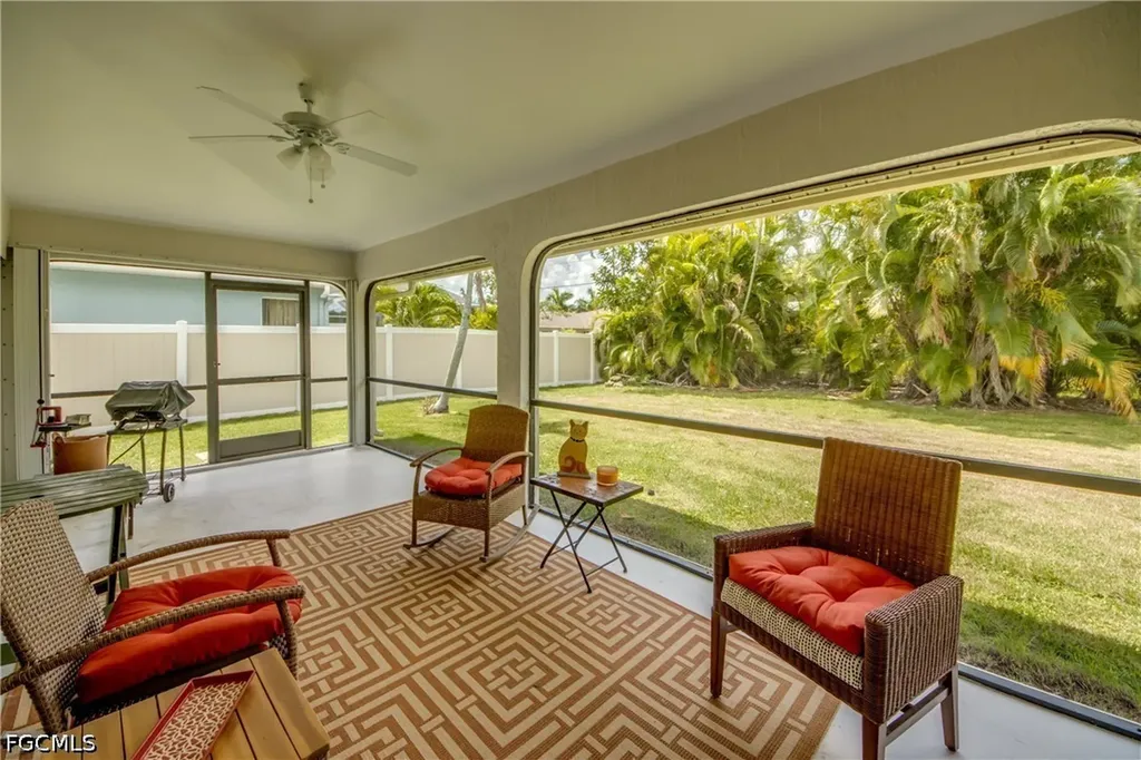 1140 SW 42nd Terrace Cape Coral FL 33914