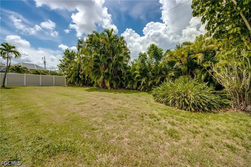 1140 SW 42nd Terrace Cape Coral FL 33914