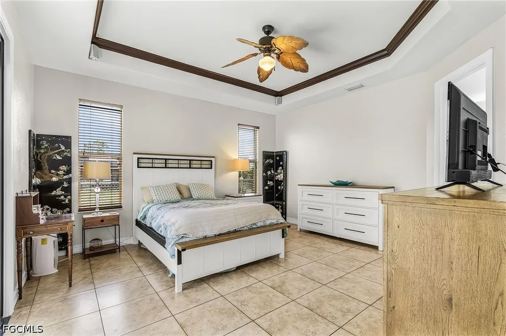 2441 NW 9th Terrace Cape Coral FL 33993