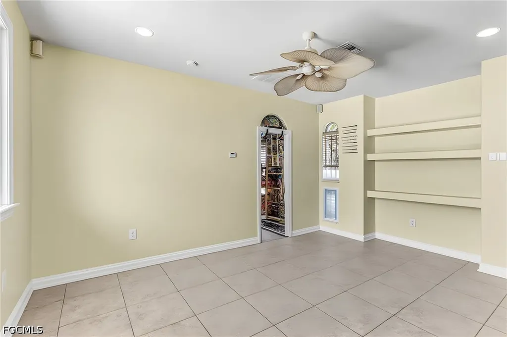 2441 NW 9th Terrace Cape Coral FL 33993