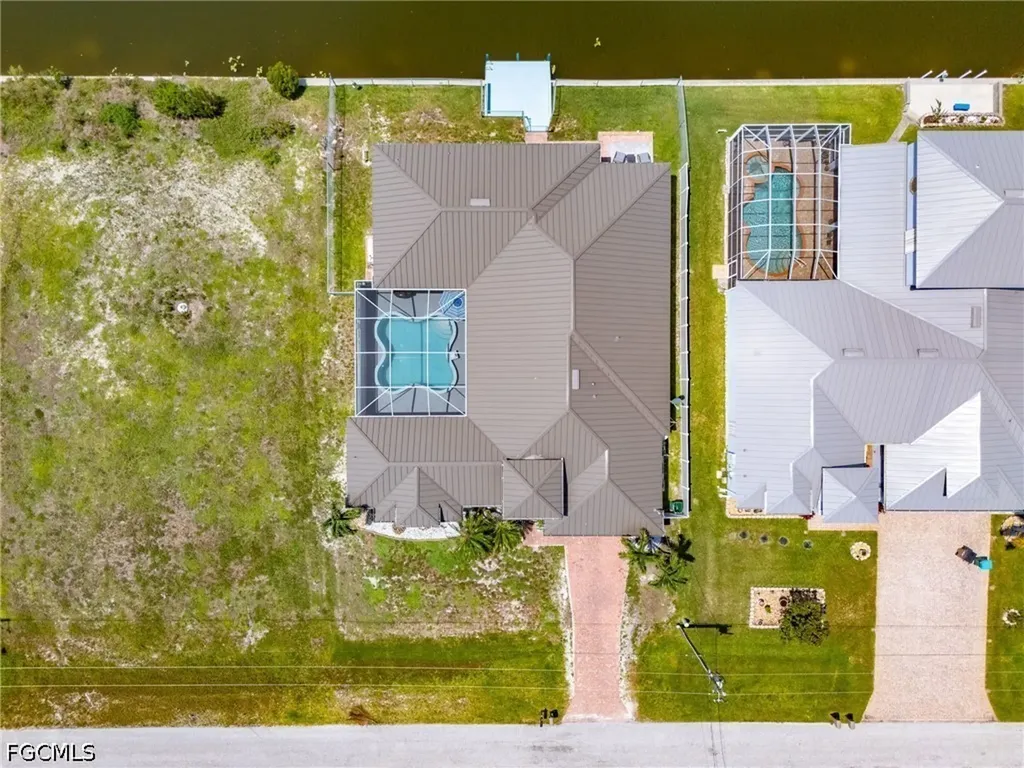 2441 NW 9th Terrace Cape Coral FL 33993