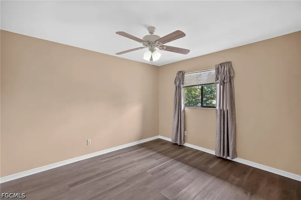 718 SW 35th Terrace Cape Coral FL 33914