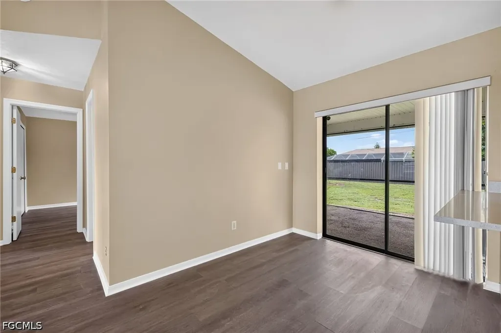 718 SW 35th Terrace Cape Coral FL 33914