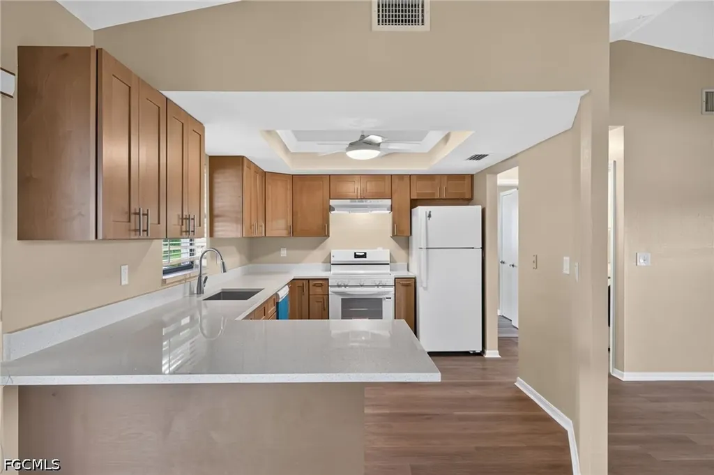 718 SW 35th Terrace Cape Coral FL 33914