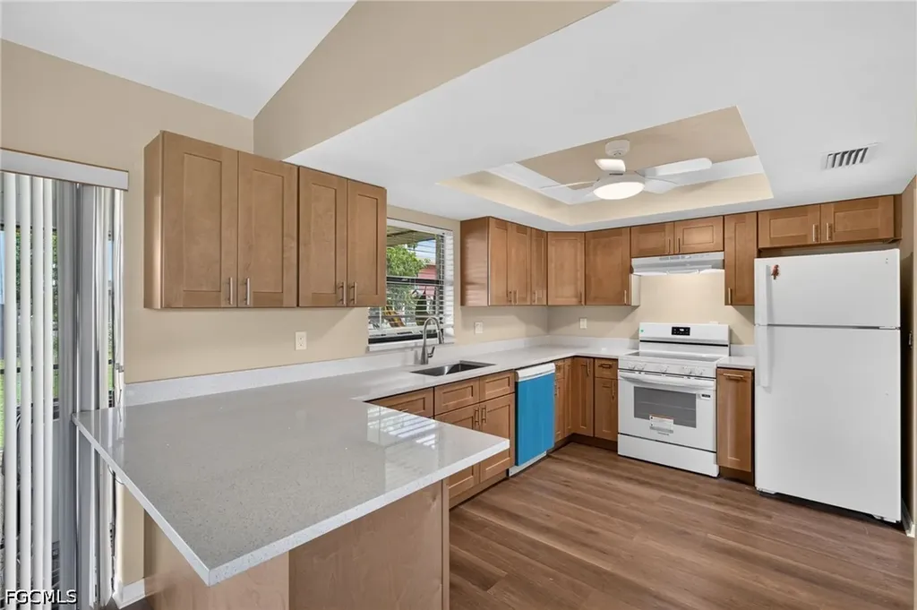 718 SW 35th Terrace Cape Coral FL 33914