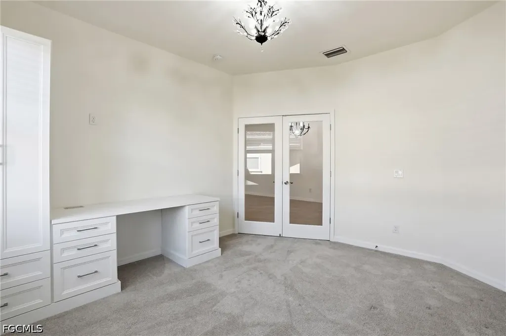 1835 Alameda Drive Naples FL 34120