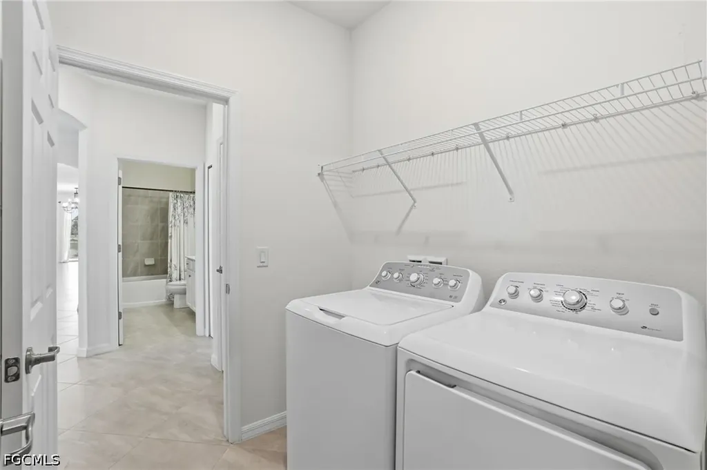 1835 Alameda Drive Naples FL 34120