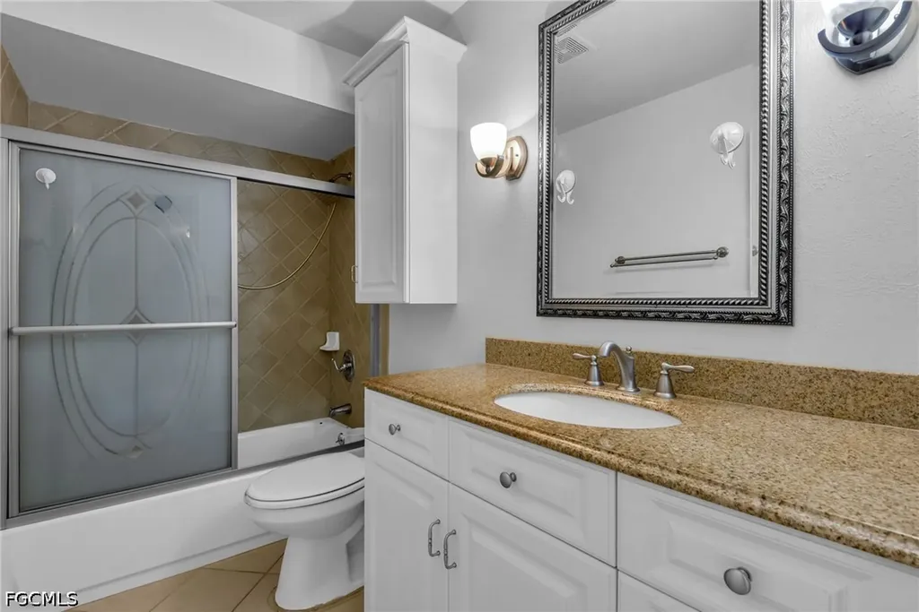 534 SE 32nd Terrace Cape Coral FL 33904