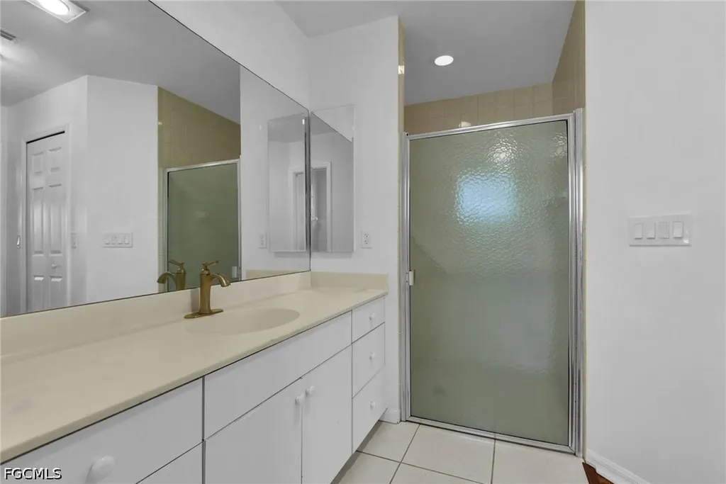 534 SE 32nd Terrace Cape Coral FL 33904
