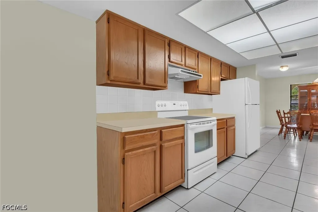 534 SE 32nd Terrace Cape Coral FL 33904