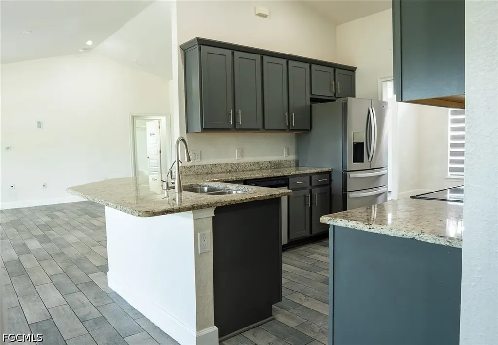 1100 Diplomat Parkway W Cape Coral FL 33993