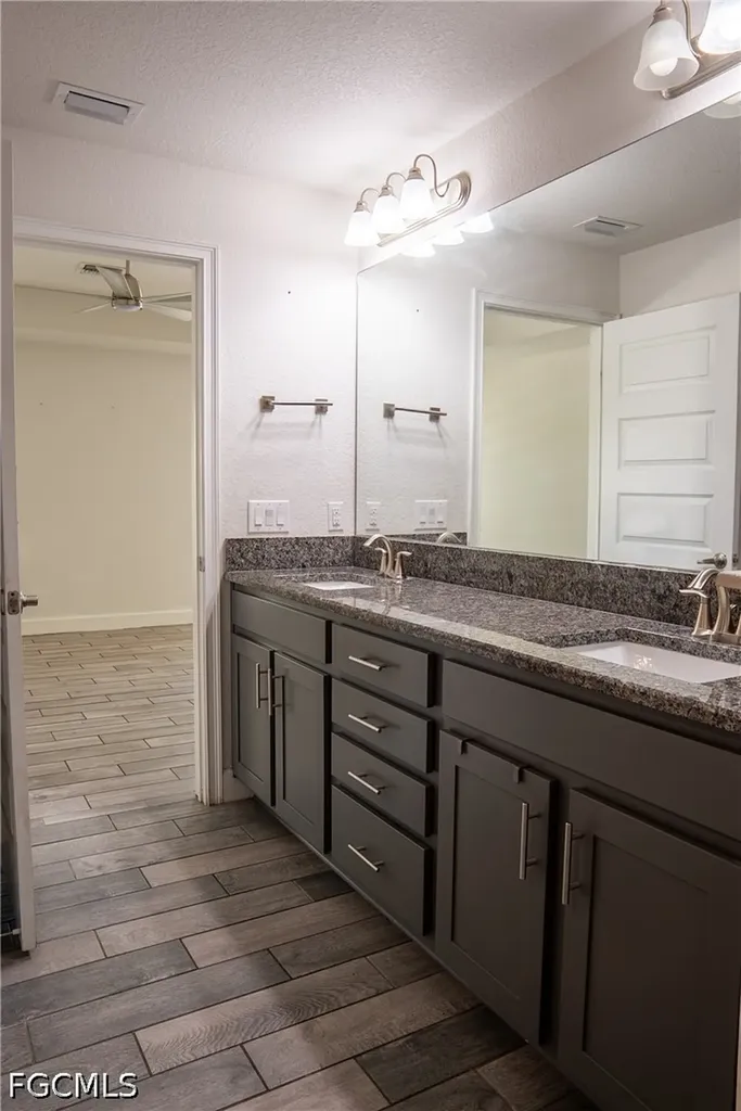 1100 Diplomat Parkway W Cape Coral FL 33993