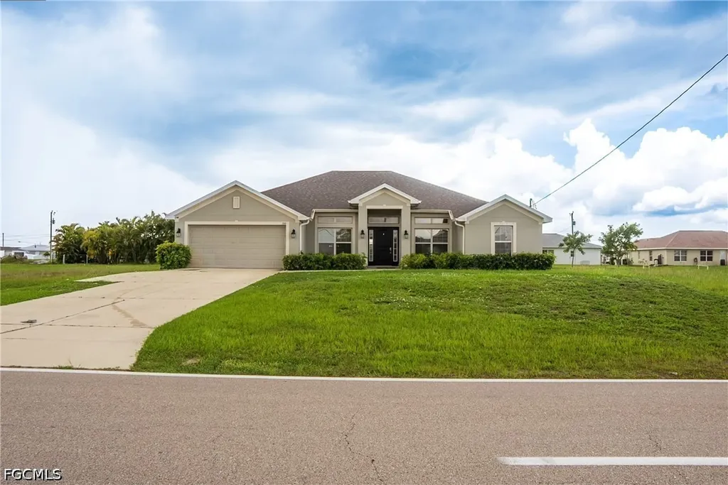 1100 Diplomat Parkway W Cape Coral FL 33993