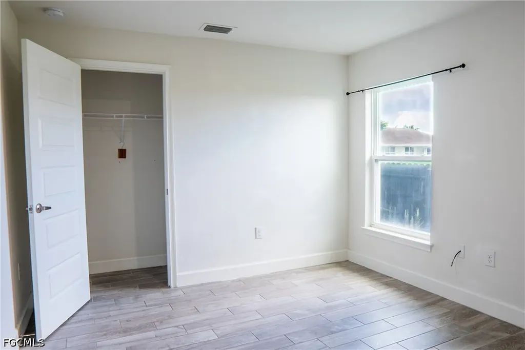 1100 Diplomat Parkway W Cape Coral FL 33993