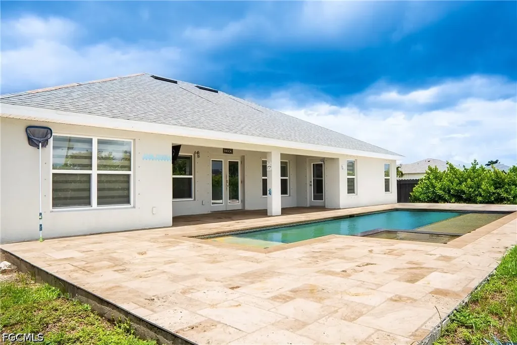 1100 Diplomat Parkway W Cape Coral FL 33993