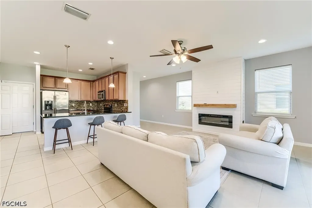 4084 Wilmont Place Fort Myers FL 33916