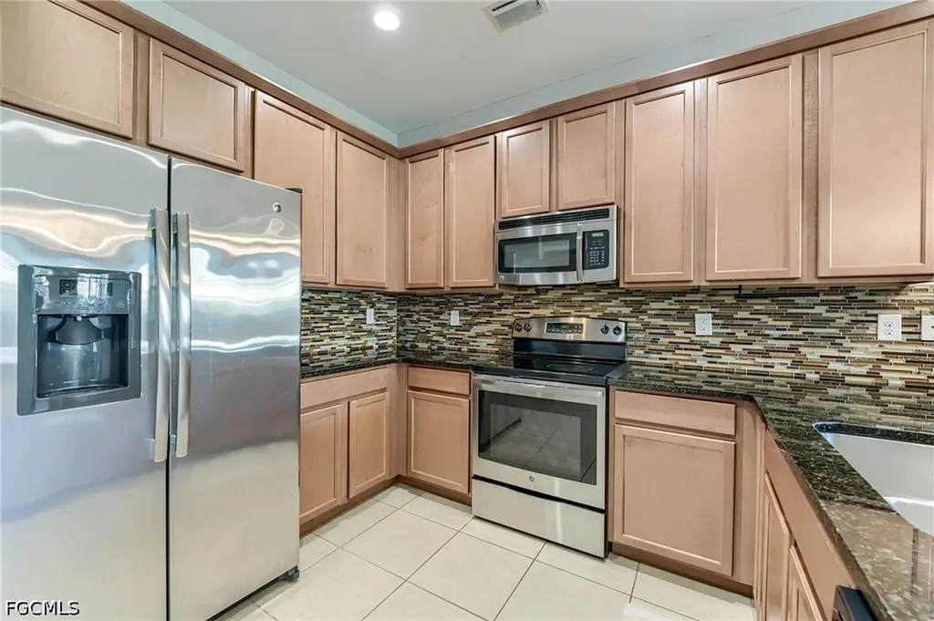 4084 Wilmont Place Fort Myers FL 33916