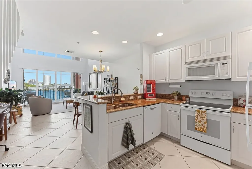 2743 1st Street Fort Myers FL 33916