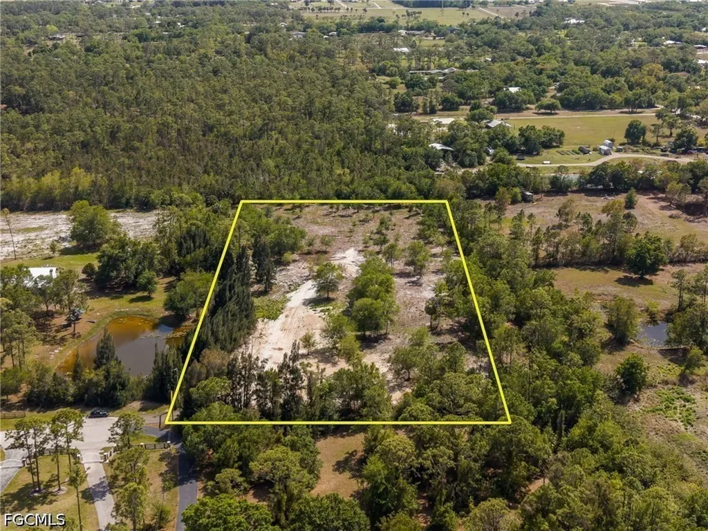 11540 Fox Hill Road North Fort Myers FL 33917